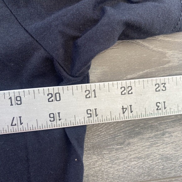 Halestorm 2019 Tour T Shirt Black Canvas Neon Wolf Adult Large Short Sleeve - Picture 5 of 7